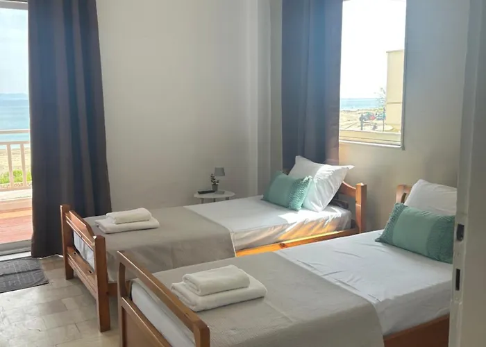 Apartament Manolis House